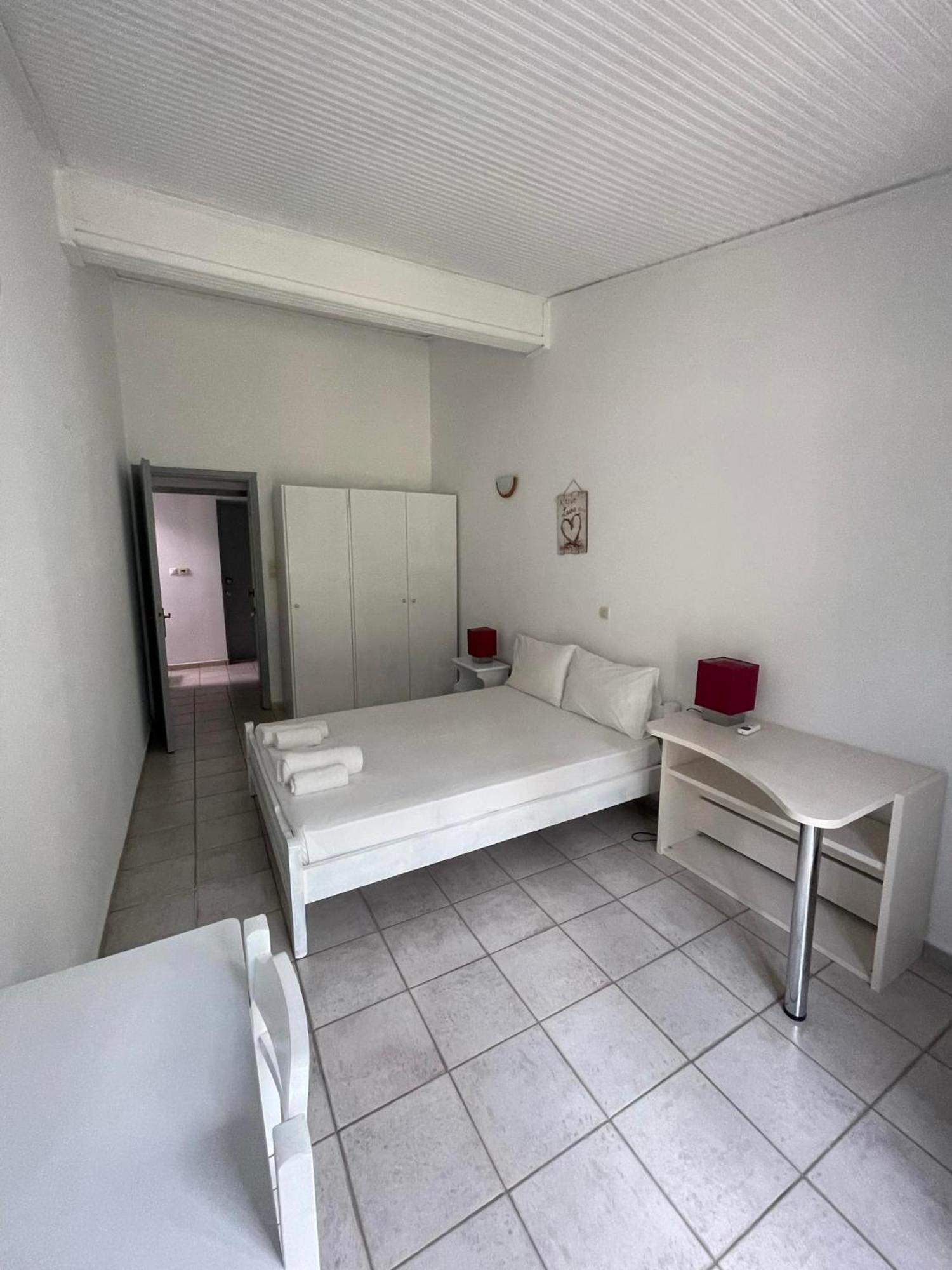 Maistrato Apartments Аргостолион Экстерьер фото